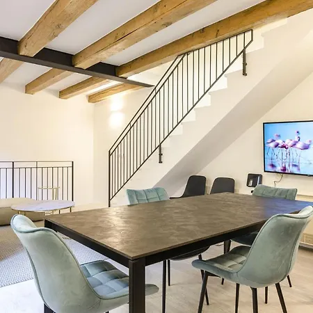 Apartment Casa Bocchi, Luxury In Historical Palace *