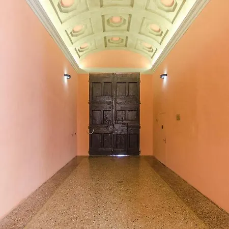 Casa Bocchi, Luxury In Historical Palace Bologna